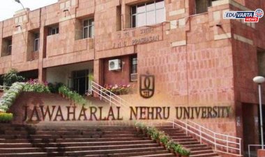 जेएनयूमध्ये धक्कादायक प्रकार!  प्राध्यापकाने 11 विद्यार्थ्यांचा लैंगिक छळ केल्याचा गंभीर आरोप