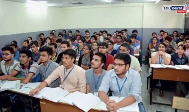 शाळेतील पूर्णवेळ शिक्षकांना शिकवणी घेण्यास सक्त मनाई; हरकती-सूचनांसाठी मुदत १५ सप्टेंबरपर्यंत मुदतवाढ 