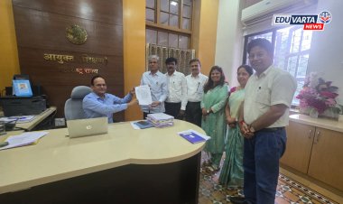शाळा भेटीदरम्यान शिक्षकाचा झाला मृत्यू; अधिकाऱ्यांवरील गुन्हा रद्द करा