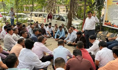 प्राध्यापकांच्या १२ मागण्यांसाठी पुण्यात ‘निर्णायक आंदोलन’; ABRSM संघटना आक्रमक
