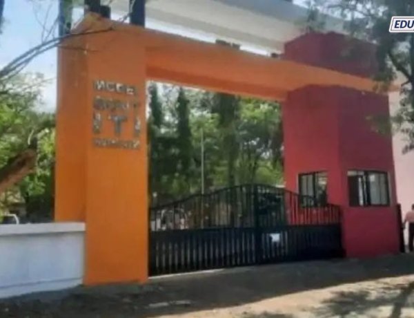 नाशिकमध्ये देशातील पहिला पायलट प्रकल्प: ITI विद्यार्थ्यांना रेल्वे ट्रॅक्शन लाईनचे विशेष कौशल्य प्रशिक्षण