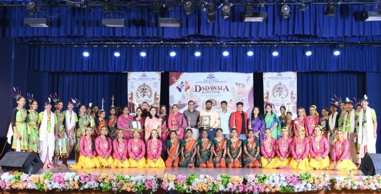 दादावाला करंडक लोकनृत्य स्पर्धेत रेणुका स्वरूप प्रशालेचा तृतीय क्रमांक