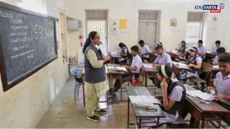मोठा बदल! आता शिक्षक, कर्मचारी आणि लिपिकांनाही जनगणनेच्या कामासाठी नियुक्त करता येणार